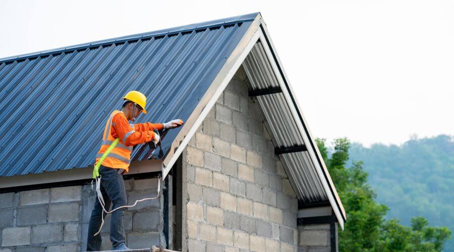 Expert top industrial roofings services in Hayes, SD